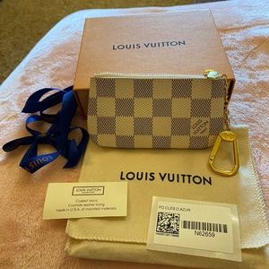 LOUIS VUITTON AZUR DAMIER ZIPPERED CLES KEY POUCH BRAND NEW